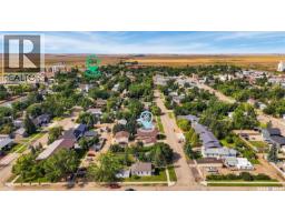 250 3rd Avenue E, Gravelbourg, SK S0H1X0 Photo 56