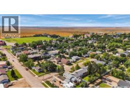 250 3rd Avenue E, Gravelbourg, SK S0H1X0 Photo 58