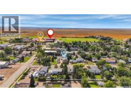 250 3rd Avenue E, Gravelbourg, SK S0H1X0 Photo 59