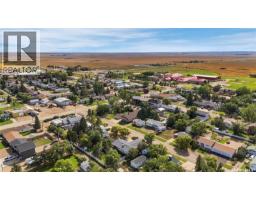 250 3rd Avenue E, Gravelbourg, SK S0H1X0 Photo 61