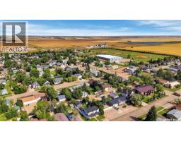 250 3rd Avenue E, Gravelbourg, SK S0H1X0 Photo 64
