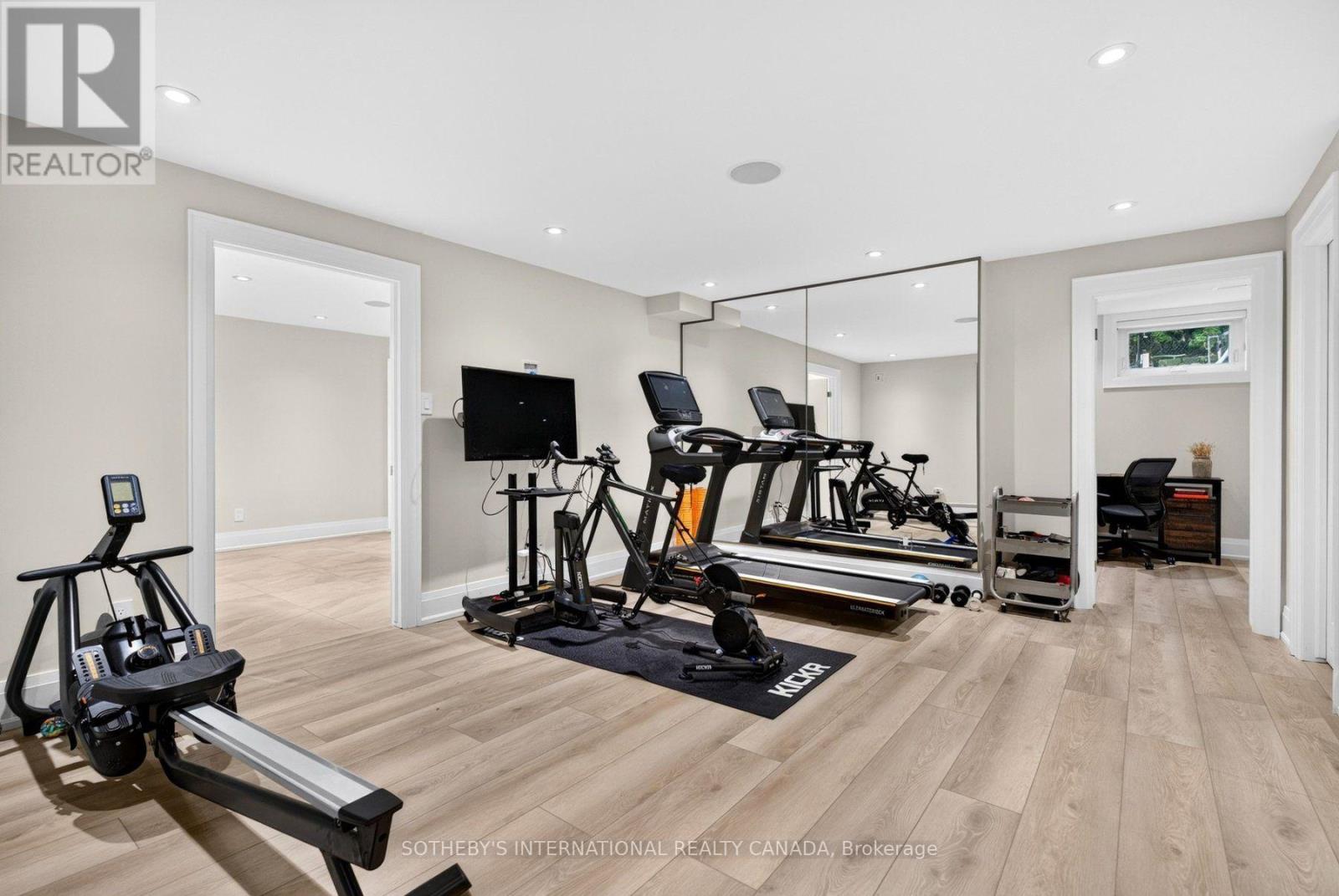 1393 HAZELTON BOULEVARD - 27