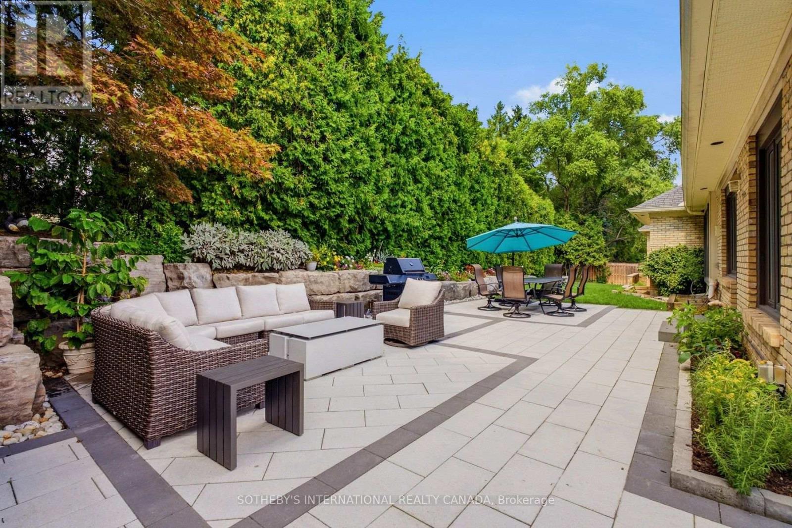 1393 HAZELTON BOULEVARD - 39