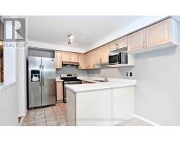 113 - 833 Scollard Court E, Mississauga, ON L5V2B4 Photo 9