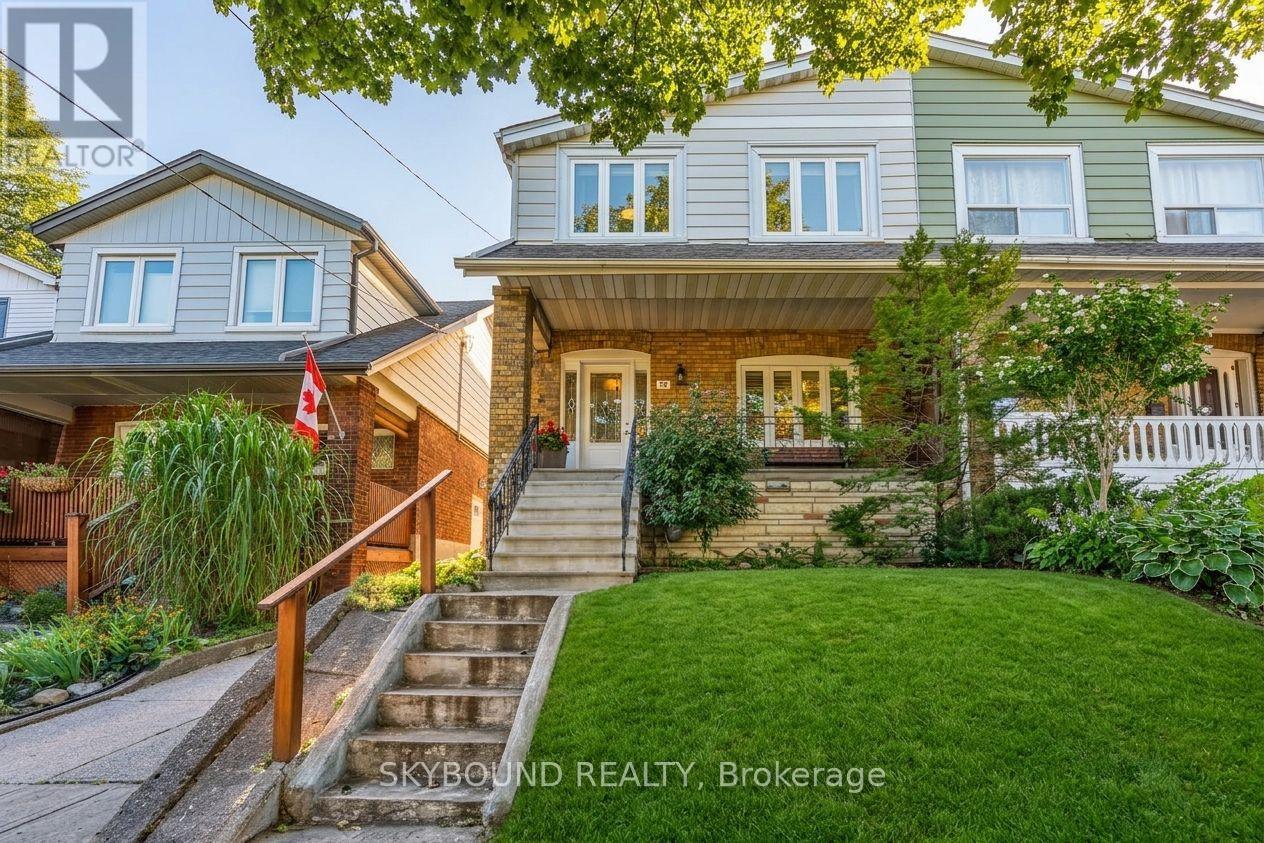 Photo of 30 Woodmount Avenue