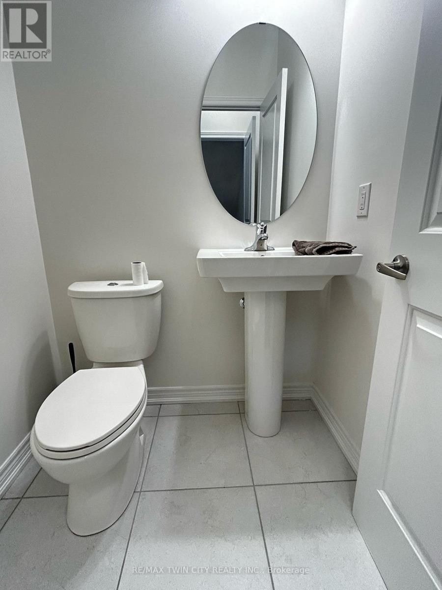 123 BROADACRE DRIVE, Kitchener — photo 8