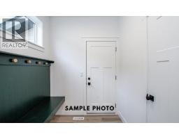 2pc Bathroom - 10518 131 Avenue, Grande Prairie, AB T8V6V2 Photo 6