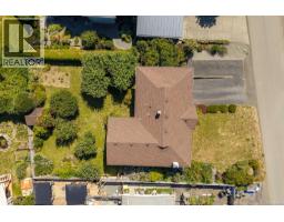 178 Rodello St, Comox, BC V9M1V2 Photo 52