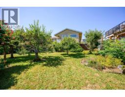 178 Rodello St, Comox, BC V9M1V2 Photo 46
