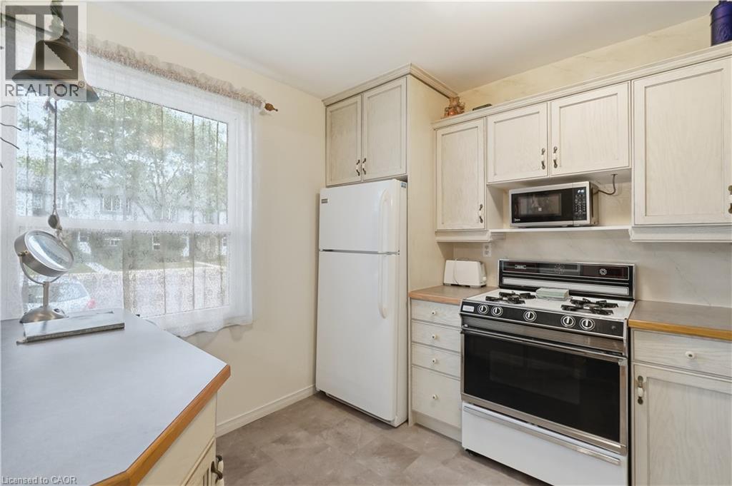 #70 643 WOODWARD Avenue - 17