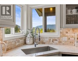 5089a Cedar Hill Road, Falkland, BC V0E1W0 Photo 21