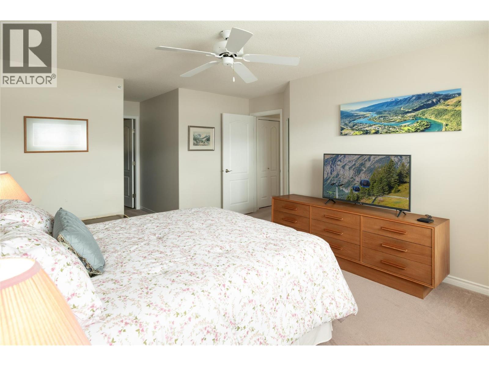 203 5300 Huston Road, Peachland