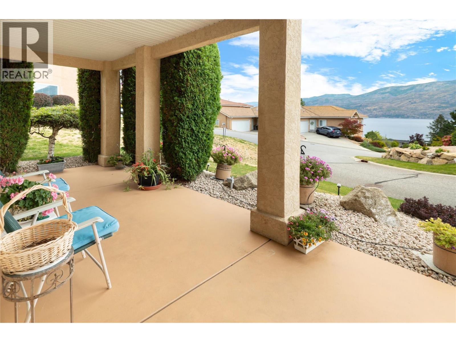 203 5300 Huston Road, Peachland