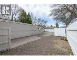 1201 Kelglen Crescent, Kelowna, BC V1Y6K4 Photo 22