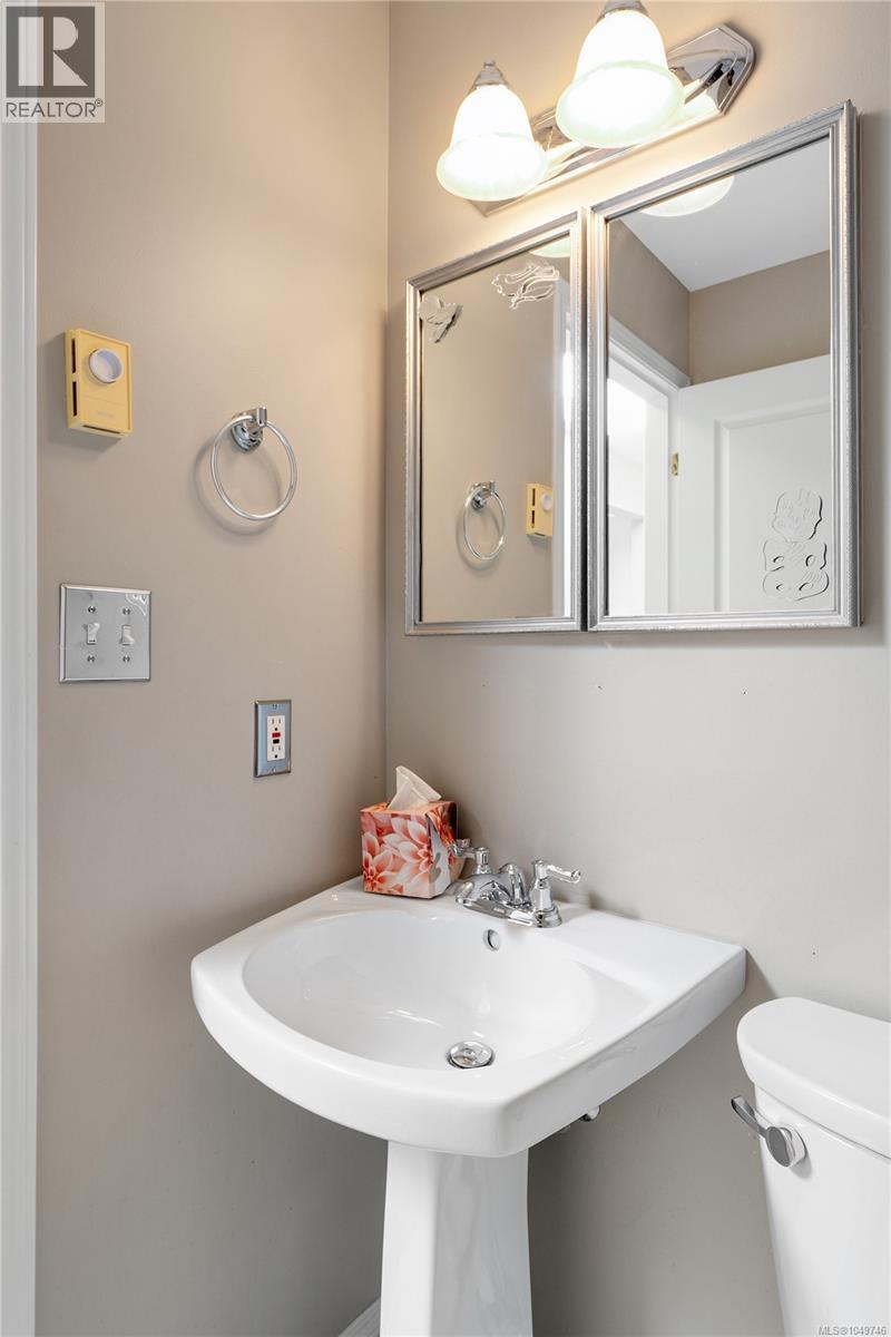 401 445 Cook Street, Victoria