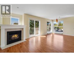 Dining room - 401 445 Cook St, Victoria, BC V8V3Y2 Photo 6