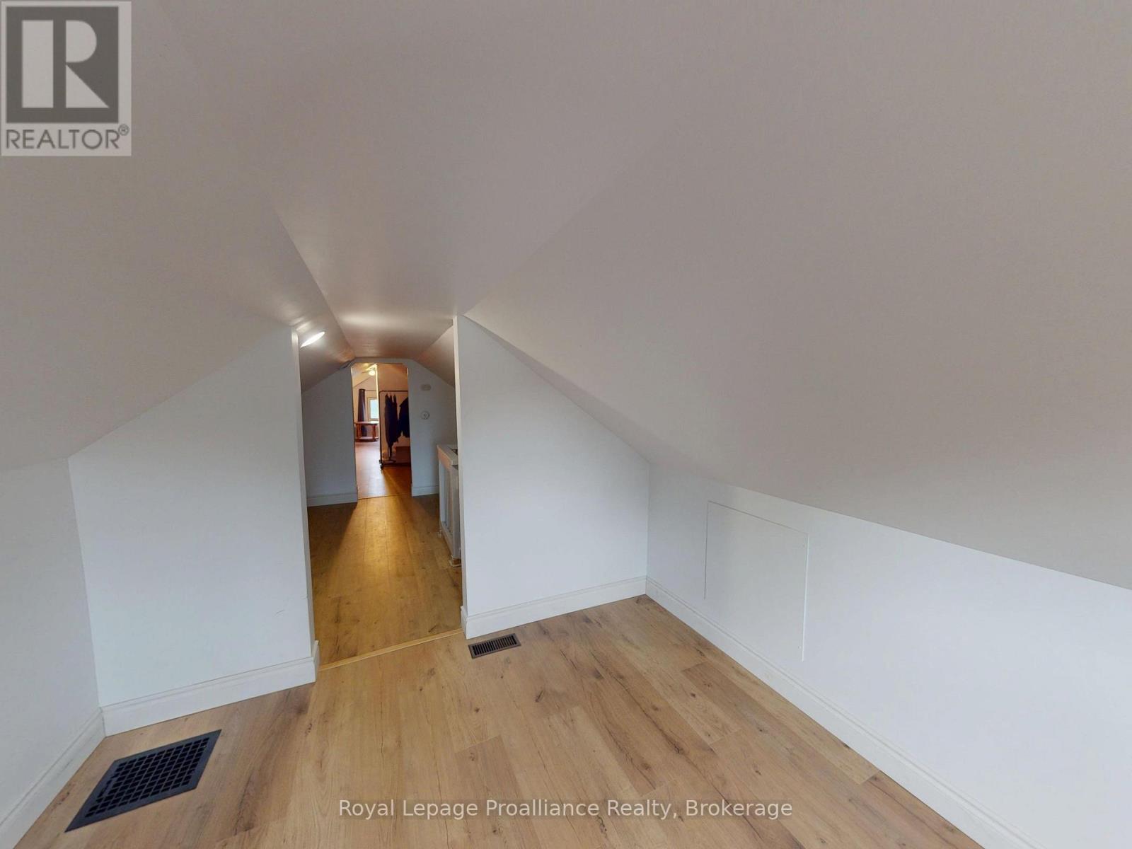 14 PEARL STREET - Image 15