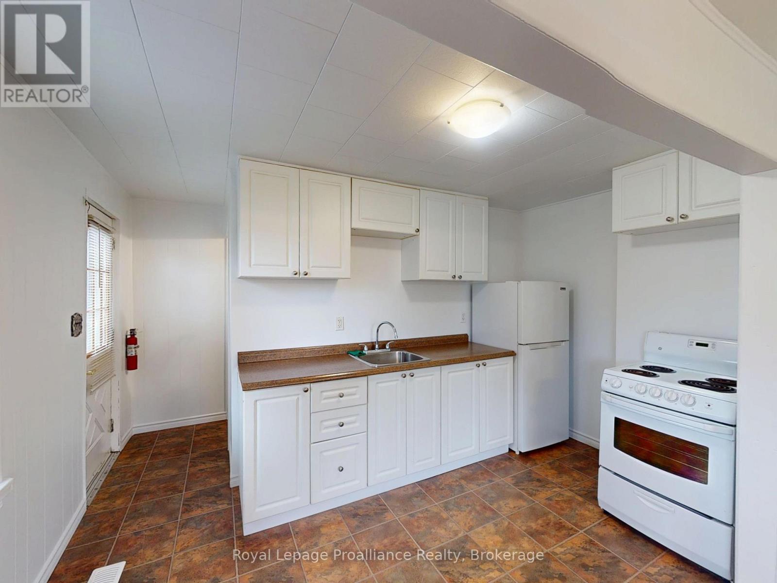 14 PEARL STREET - Image 20