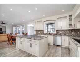5882 126 Street, Surrey, BC V3X1V8 Photo 14