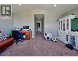611 Robinson Avenue, Penhold, AB T0M1R0 Photo 33
