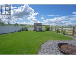 Laundry room - 611 Robinson Avenue, Penhold, AB T0M1R0 Photo 11