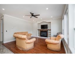 5882 126 Street, Surrey, BC V3X1V8 Photo 9
