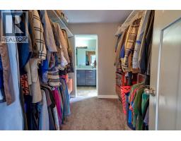 611 Robinson Avenue, Penhold, AB T0M1R0 Photo 24