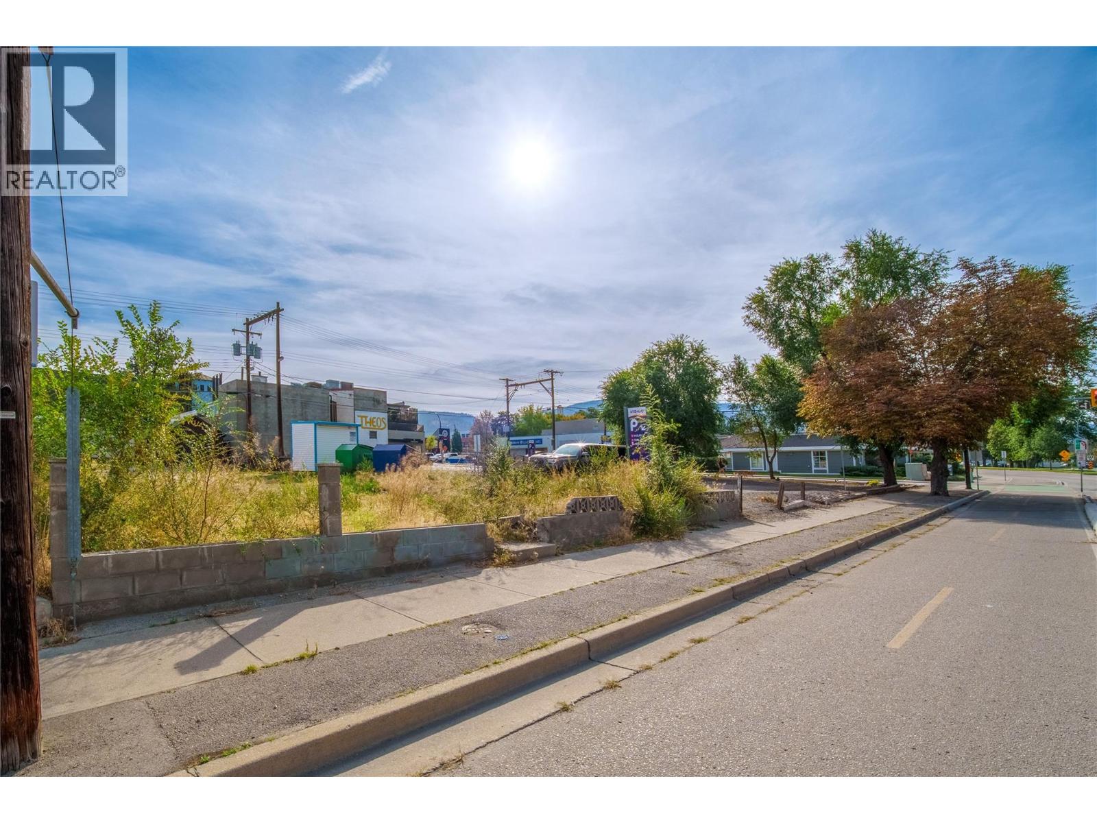 686 Martin Street, Penticton — photo 22
