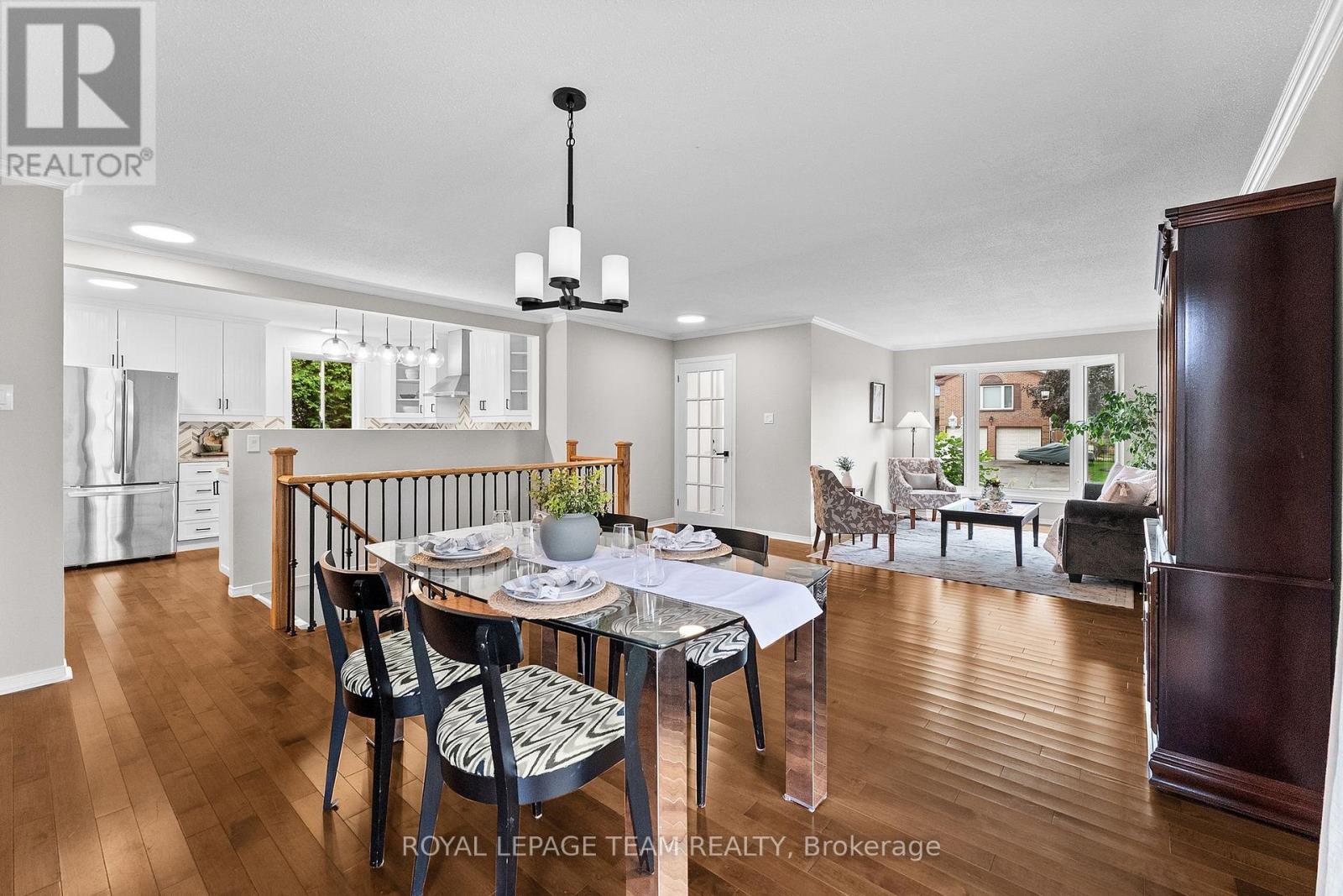20 PICKWICK DRIVE photo 12
