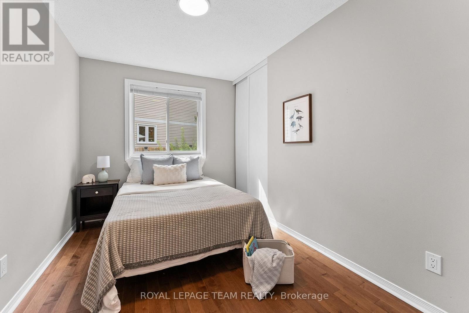 20 PICKWICK DRIVE photo 25