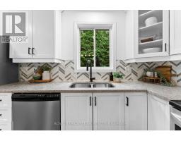 20 Pickwick Drive, Ottawa, ON K2J3H7 Photo 15