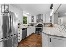 20 Pickwick Drive, Ottawa, ON K2J3H7 Photo 17