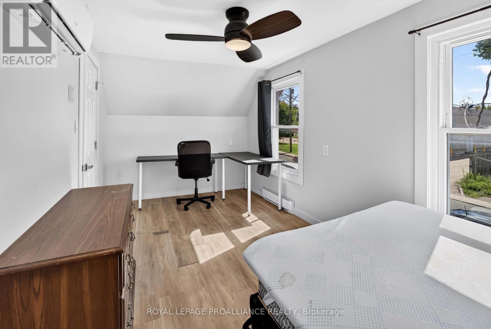 79 WALL STREET - Image 35