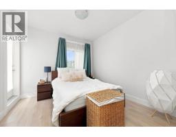 226 E 8th Street, North Vancouver, BC V7L1Z1 Photo 13