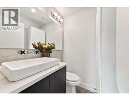 226 E 8th Street, North Vancouver, BC V7L1Z1 Photo 14