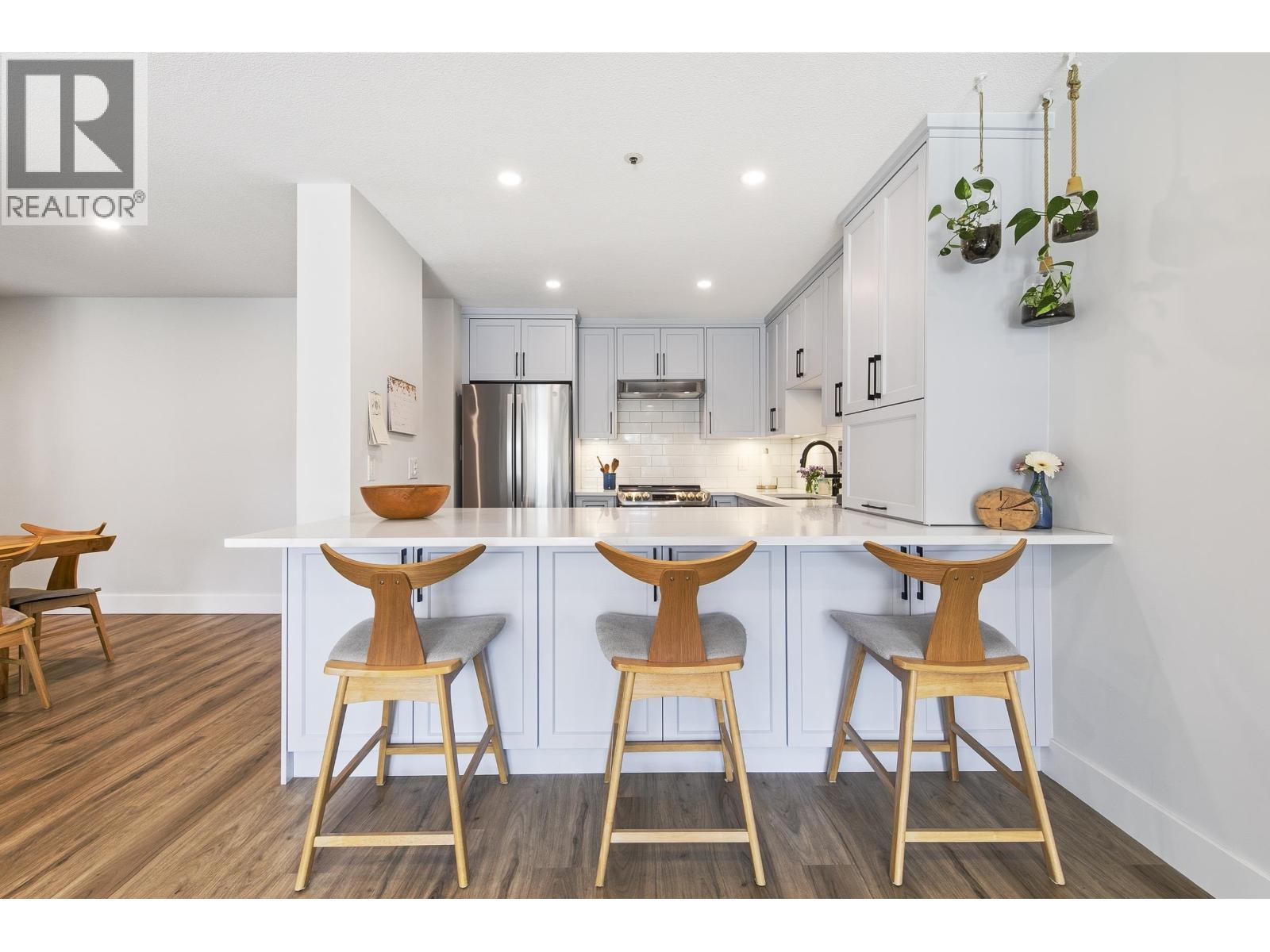 108 3131 MAIN STREET