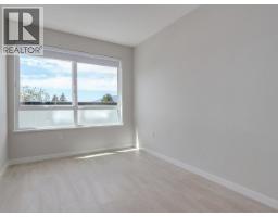 304 110 E 17th Street, North Vancouver, BC V7L0K4 Photo 9