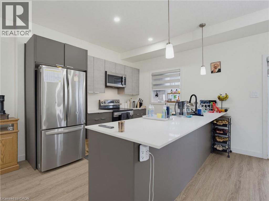 4 Bed, 4 Bath Townhouse for Rent in London – 1781 HENRICA Avenue Unit# 34, London - Image 13