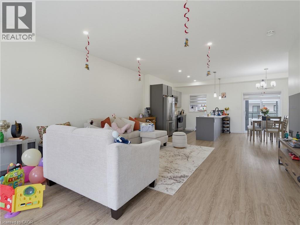 4 Bed, 4 Bath Townhouse for Rent in London – 1781 HENRICA Avenue Unit# 34, London - Image 20