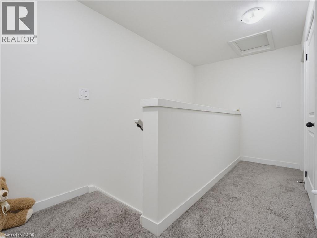 4 Bed, 4 Bath Townhouse for Rent in London – 1781 HENRICA Avenue Unit# 34, London - Image 22