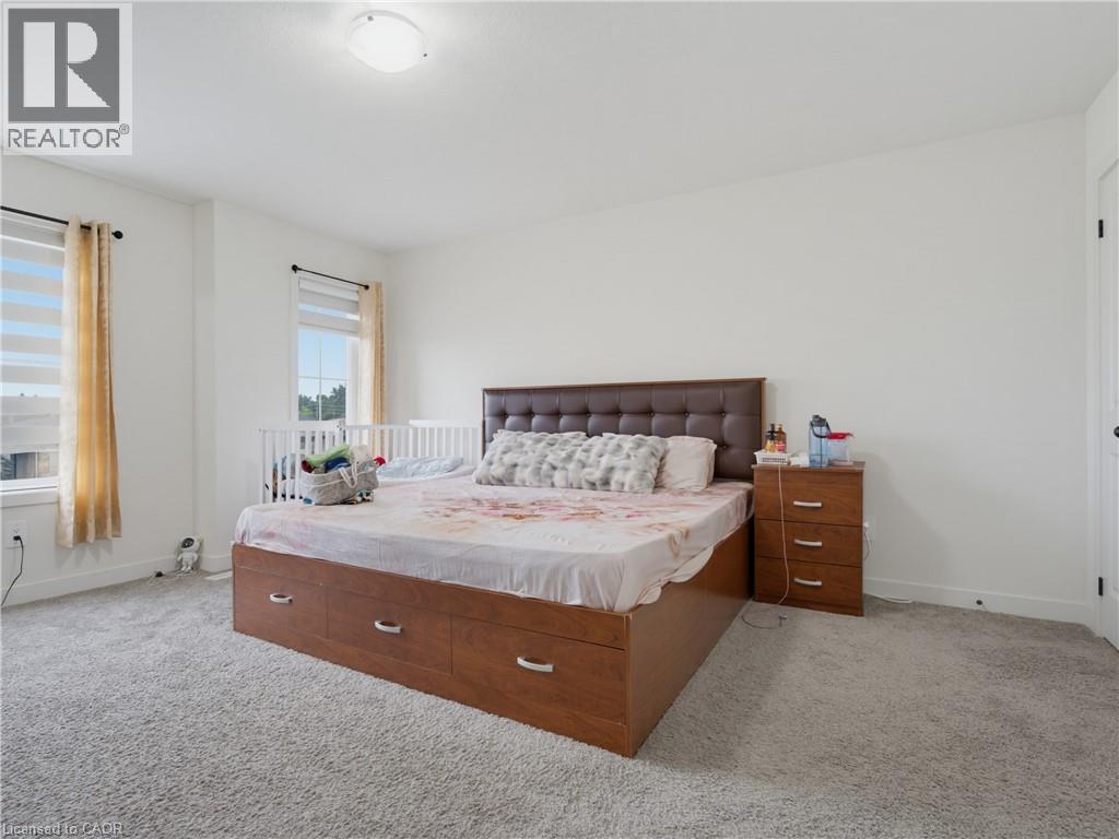 4 Bed, 4 Bath Townhouse for Rent in London – 1781 HENRICA Avenue Unit# 34, London - Image 23
