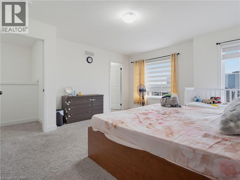 4 Bed, 4 Bath Townhouse for Rent in London – 1781 HENRICA Avenue Unit# 34, London - Image 24