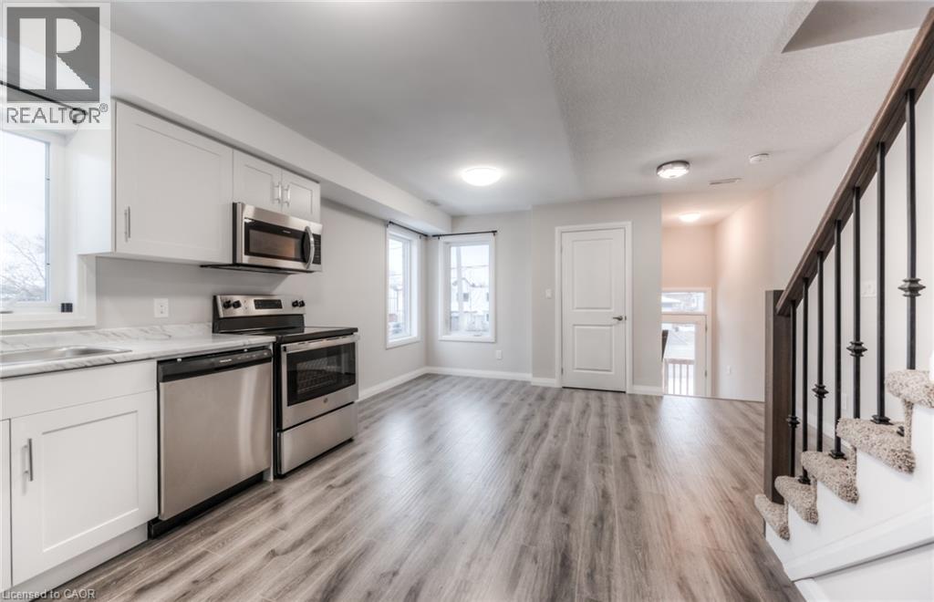 47 HEIMAN Street Unit# A, Kitchener — photo 6