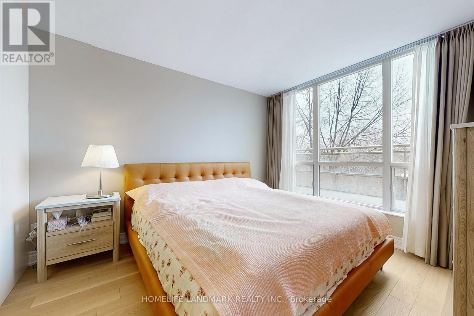 #508 256 DORIS AVENUE - 18