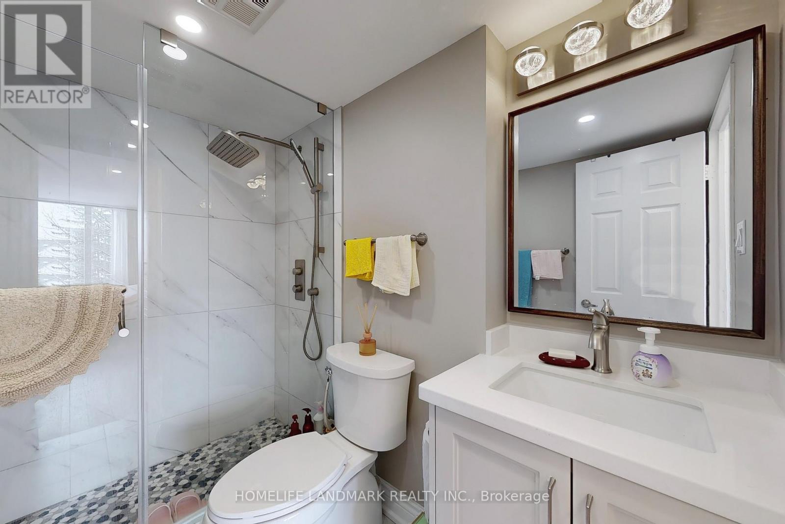 #508 256 DORIS AVENUE - 21