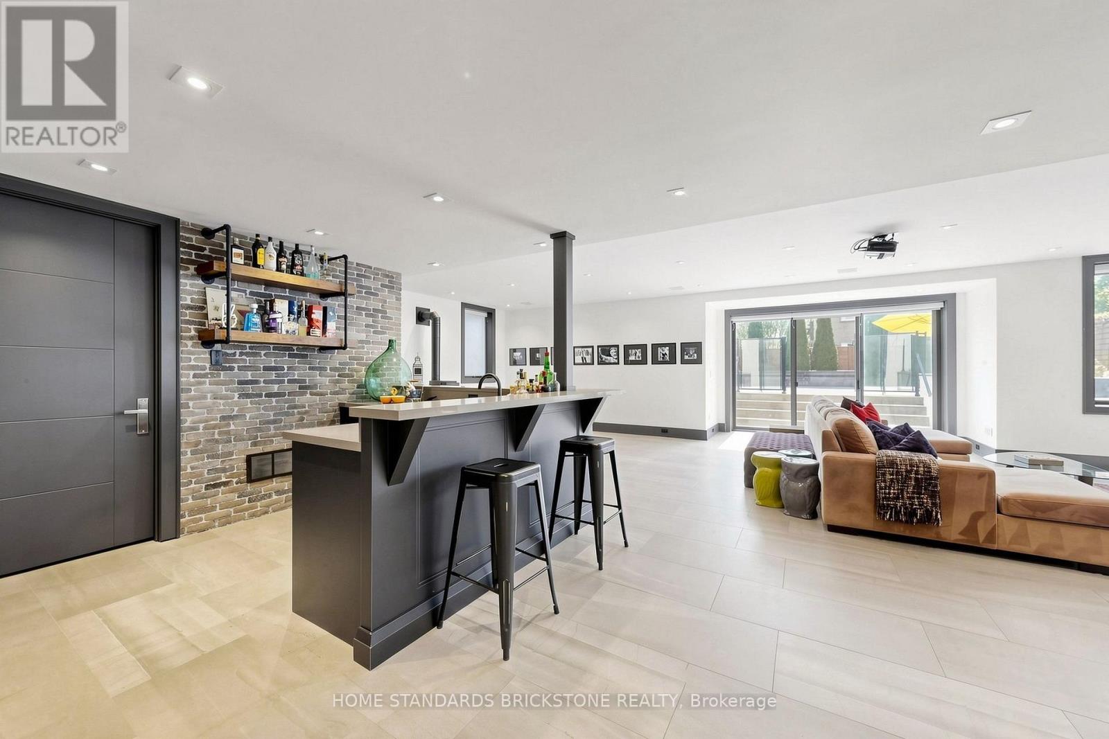 10 ALONZO ROAD - Image 33
