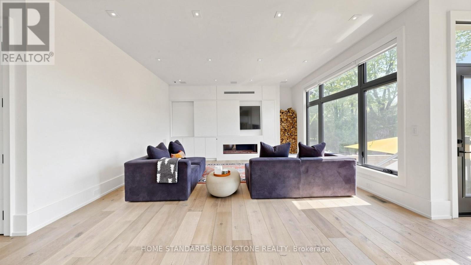 Photo of 10 ALONZO ROAD