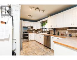 18 Garden Place, Magrath, AB T0K1J0 Photo 13