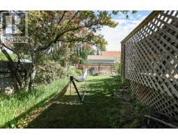 18 Garden Place, Magrath, AB T0K1J0 Photo 36