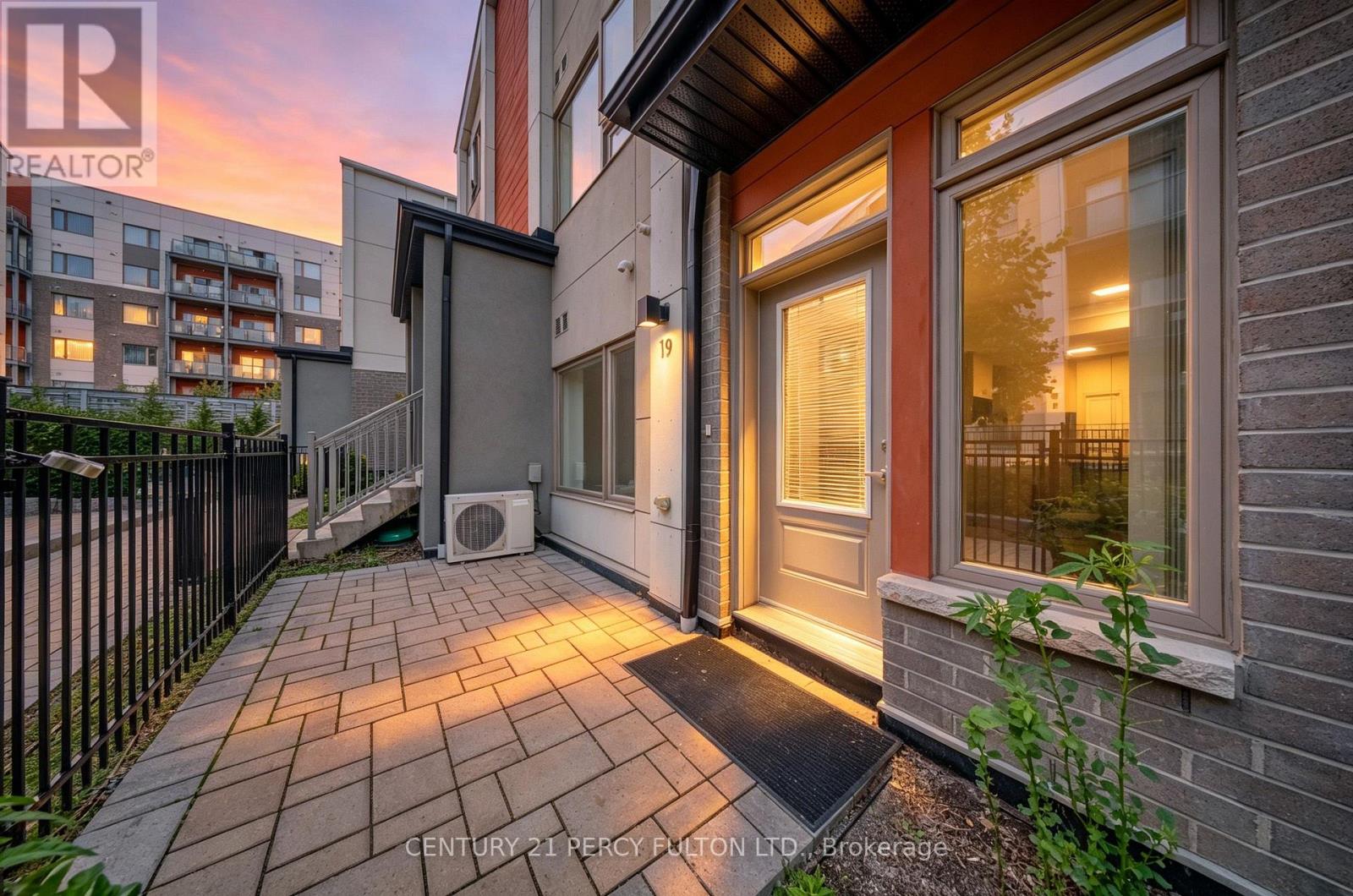 Photo of 70 Orchid Place Drive